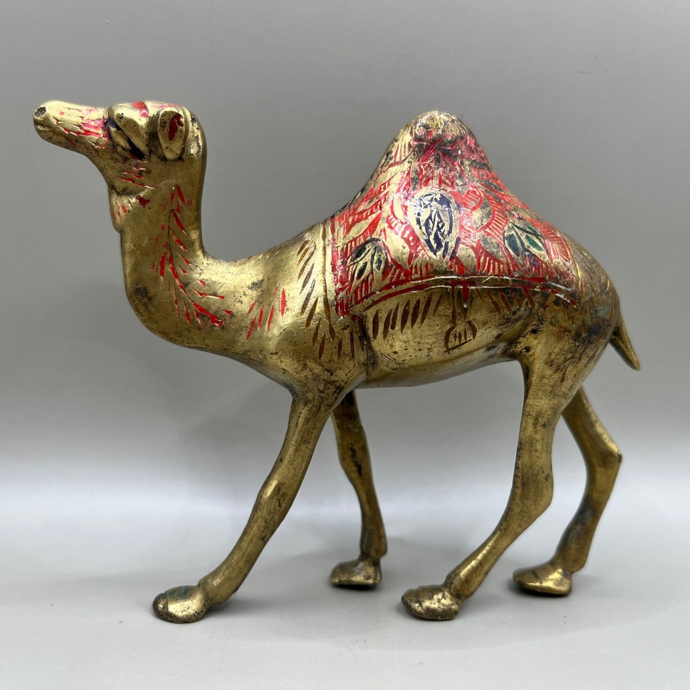 VTG Decorative Hand Painted Etched Brass Camel Figurine 4" Tall x 4.25"‎ Long